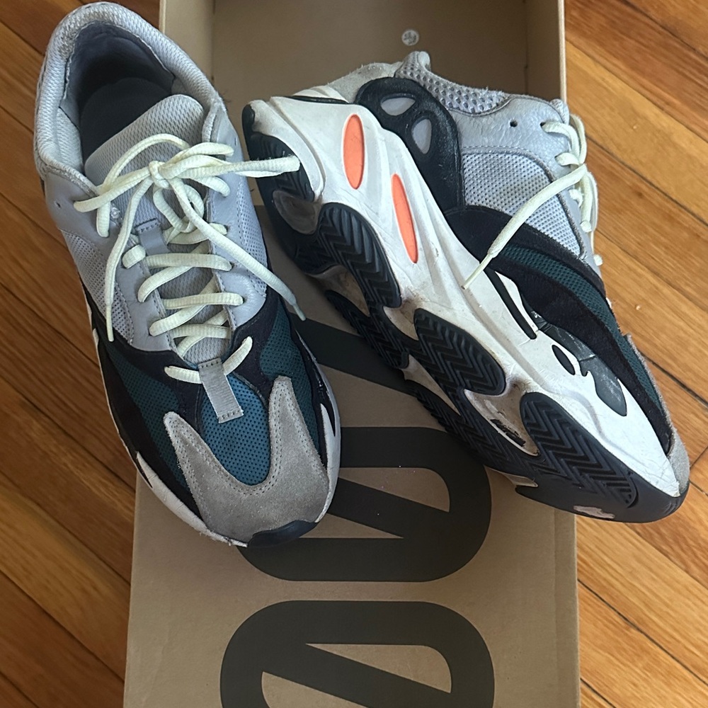 adidas Yeezy Boost 700 in Gray and Black